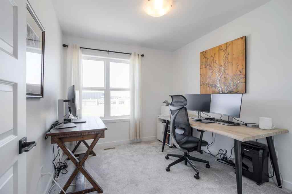 MLS® A2252658 - 4506 31 Avenue S in Discovery Lethbridge, Residential
