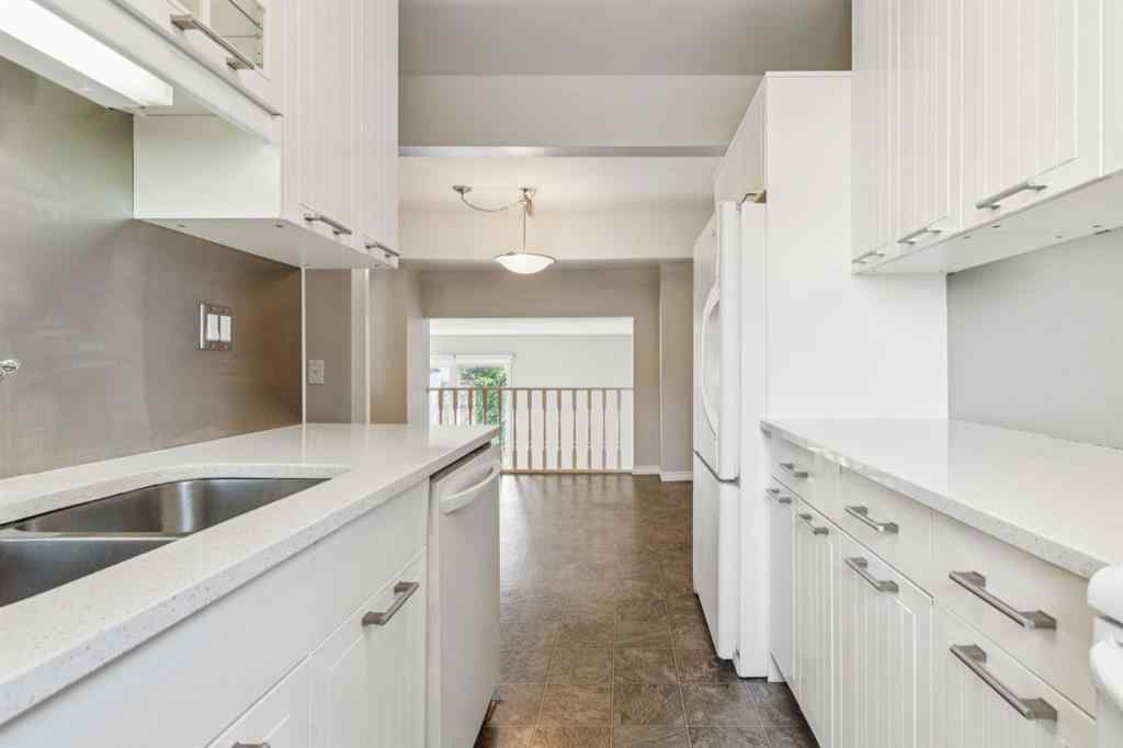 MLS® A2252659 - Unit #8 11407 Braniff Road SW in Braeside Calgary, Residential