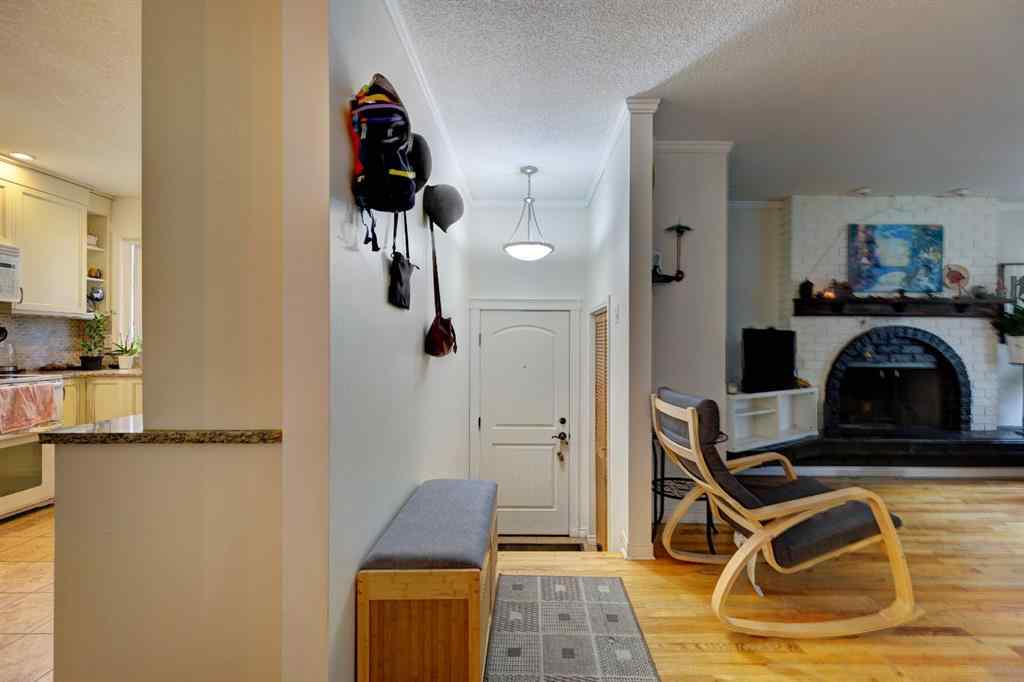 MLS® A2252662 - 3608 58 Avenue SW in Lakeview Calgary, Residential
