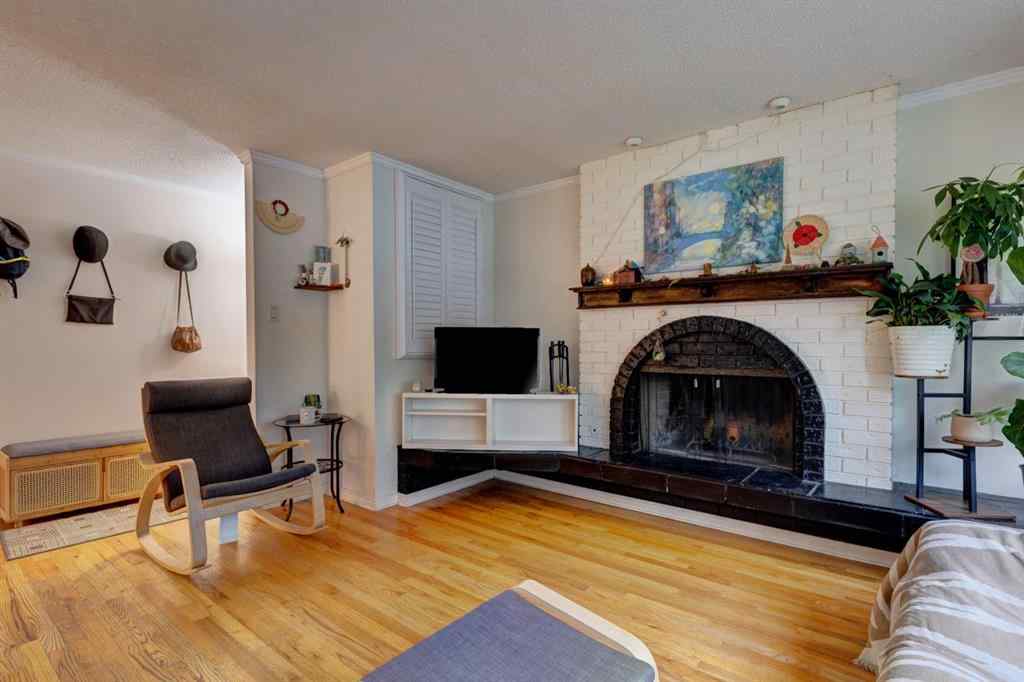 MLS® A2252662 - 3608 58 Avenue SW in Lakeview Calgary, Residential
