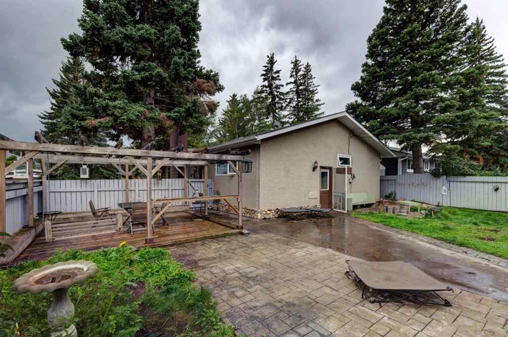 MLS® A2252662 - 3608 58 Avenue SW in Lakeview Calgary, Residential
