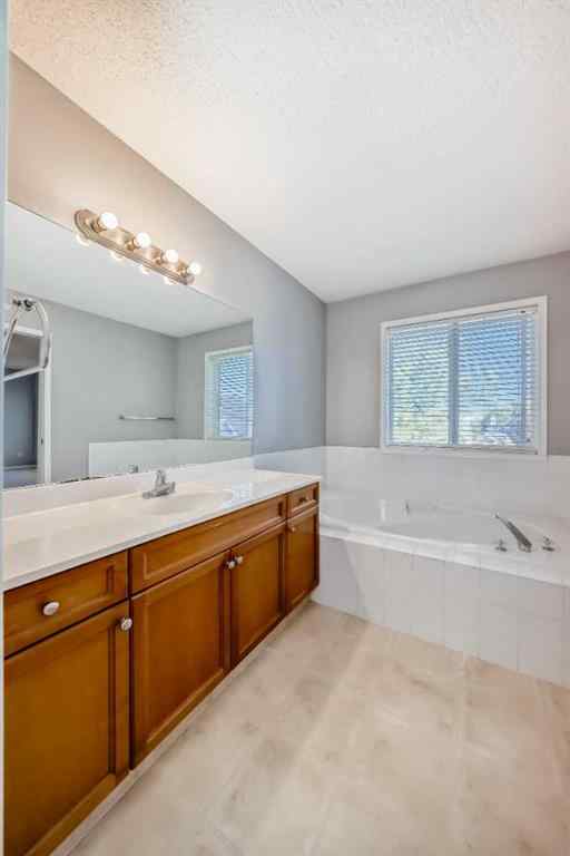 MLS® A2252672 - 40 Prestwick Estate Way SE in McKenzie Towne Calgary, Residential