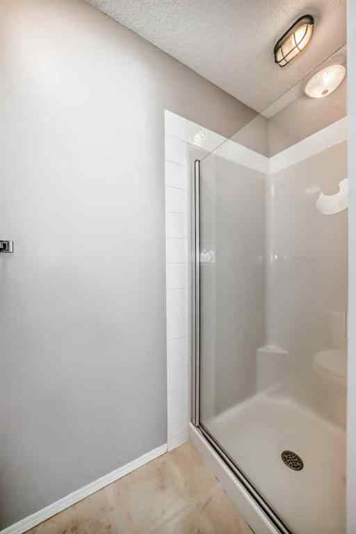 MLS® A2252672 - 40 Prestwick Estate Way SE in McKenzie Towne Calgary, Residential