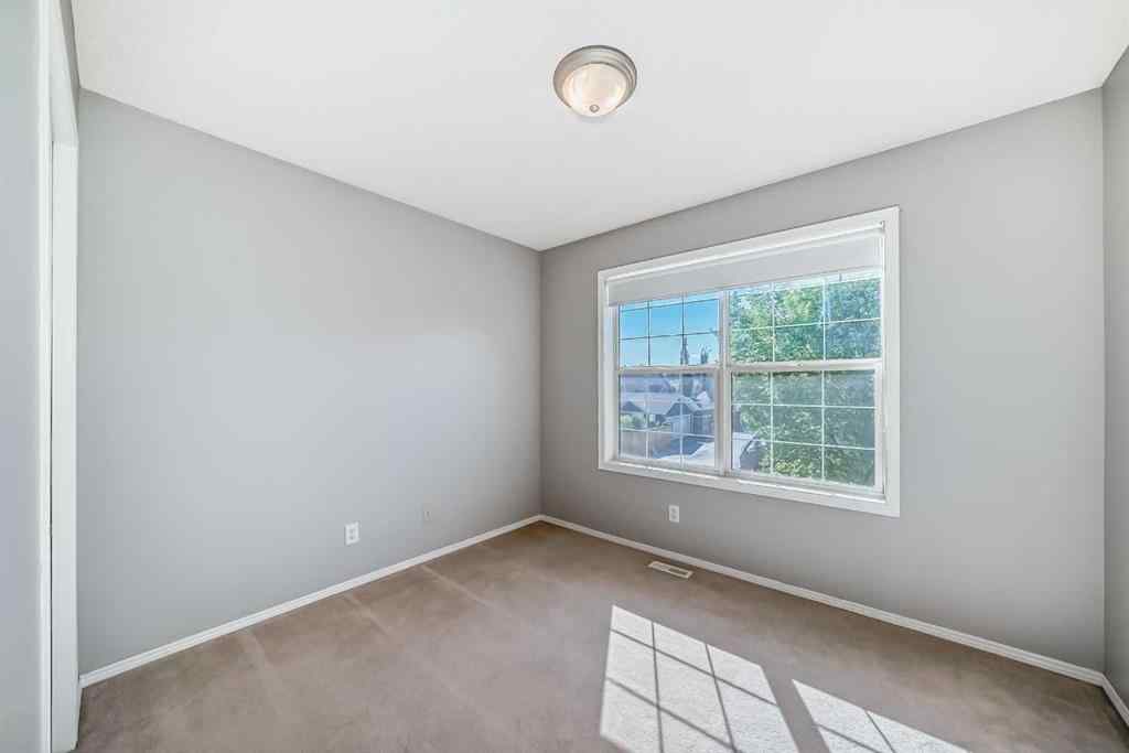MLS® A2252672 - 40 Prestwick Estate Way SE in McKenzie Towne Calgary, Residential