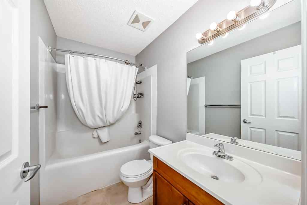 MLS® A2252672 - 40 Prestwick Estate Way SE in McKenzie Towne Calgary, Residential