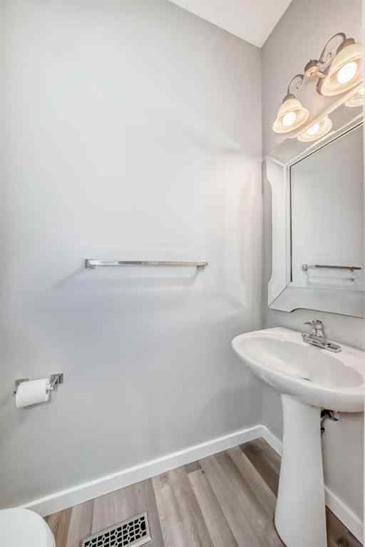 MLS® A2252672 - 40 Prestwick Estate Way SE in McKenzie Towne Calgary, Residential