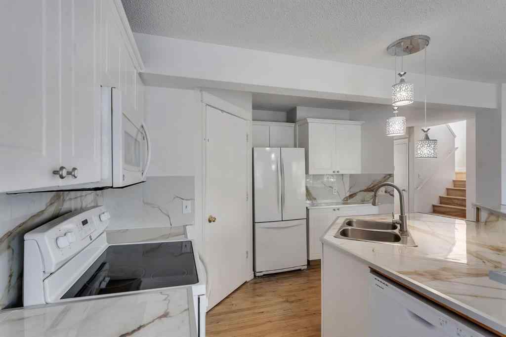 MLS® A2252682 - 315 Hidden Ranch Place  in Hidden Valley Calgary, Residential