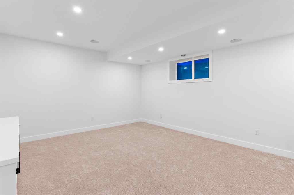 MLS® A2252685 - 2608 6 Avenue NW in West Hillhurst Calgary, Residential