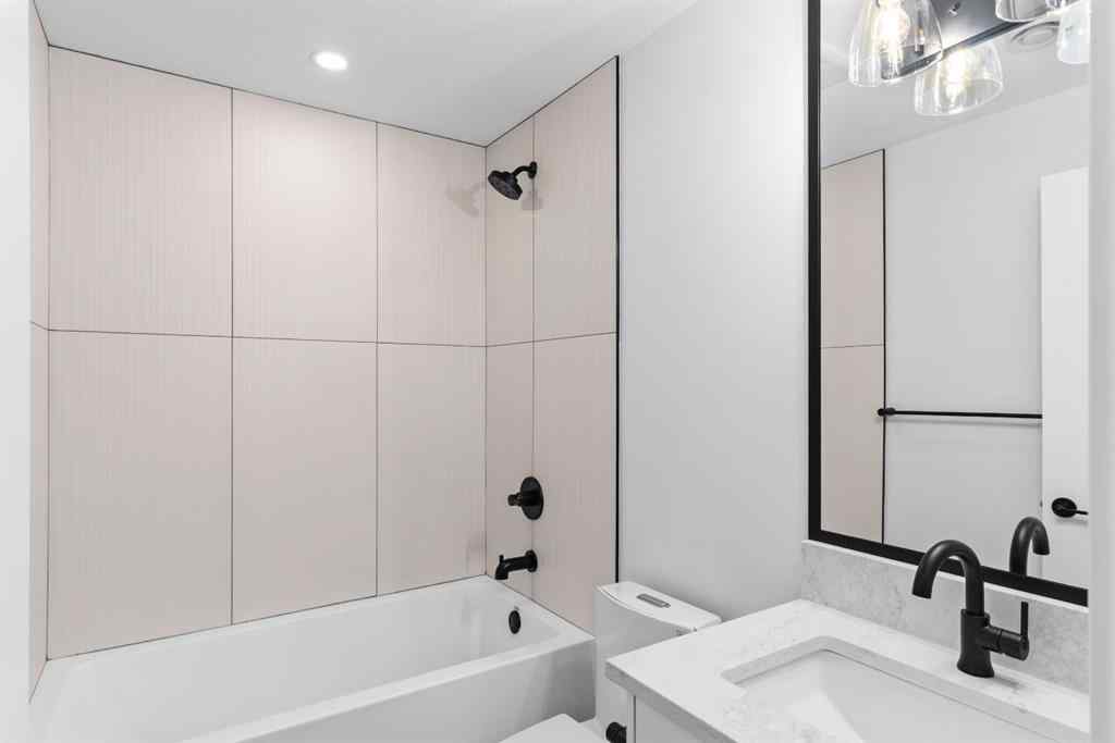 MLS® A2252685 - 2608 6 Avenue NW in West Hillhurst Calgary, Residential