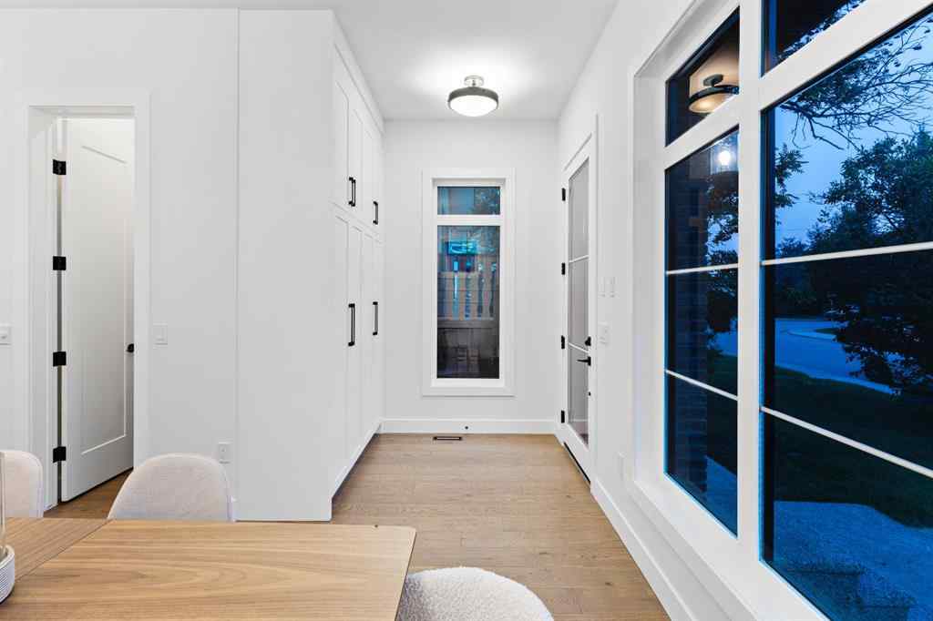 MLS® A2252685 - 2608 6 Avenue NW in West Hillhurst Calgary, Residential