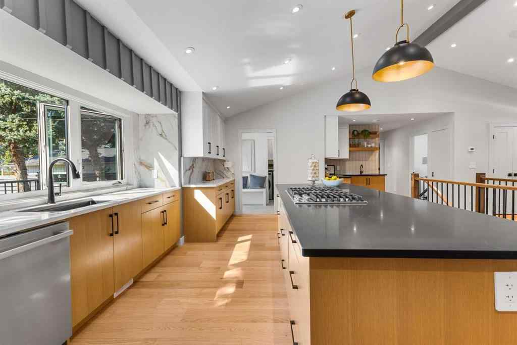MLS® A2252687 - 240 Lake Bonavista Drive SE in Lake Bonavista Calgary, Residential