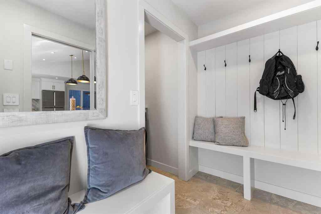 MLS® A2252687 - 240 Lake Bonavista Drive SE in Lake Bonavista Calgary, Residential