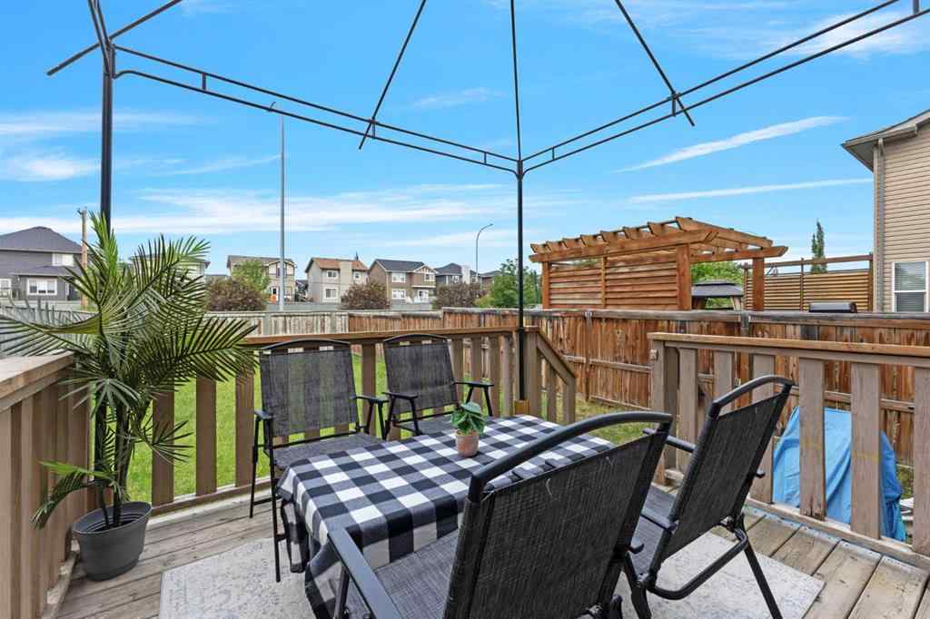 MLS® A2252688 - 205 Luxstone Way SW in Luxstone Airdrie, Residential