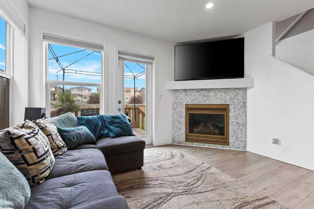 MLS® A2252688 - 205 Luxstone Way SW in Luxstone Airdrie, Residential