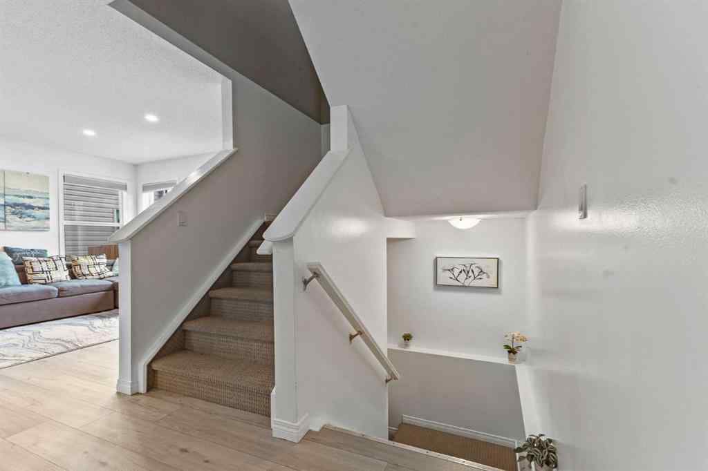 MLS® A2252688 - 205 Luxstone Way SW in Luxstone Airdrie, Residential