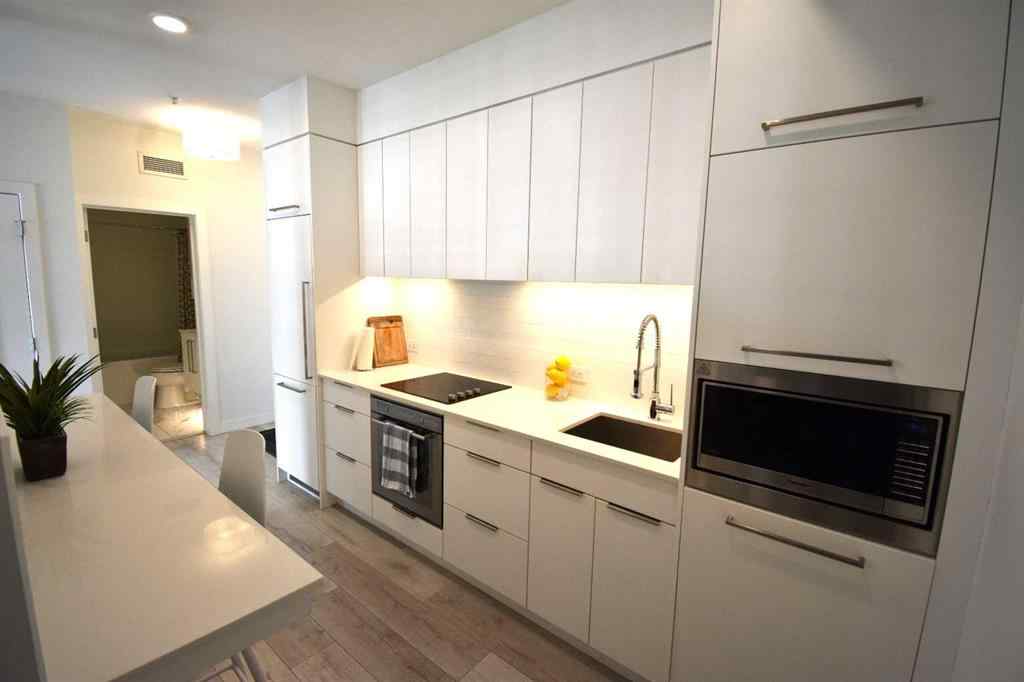 MLS® A2252690 - Unit #205 3125 39 Street NW in University District Calgary, Residential