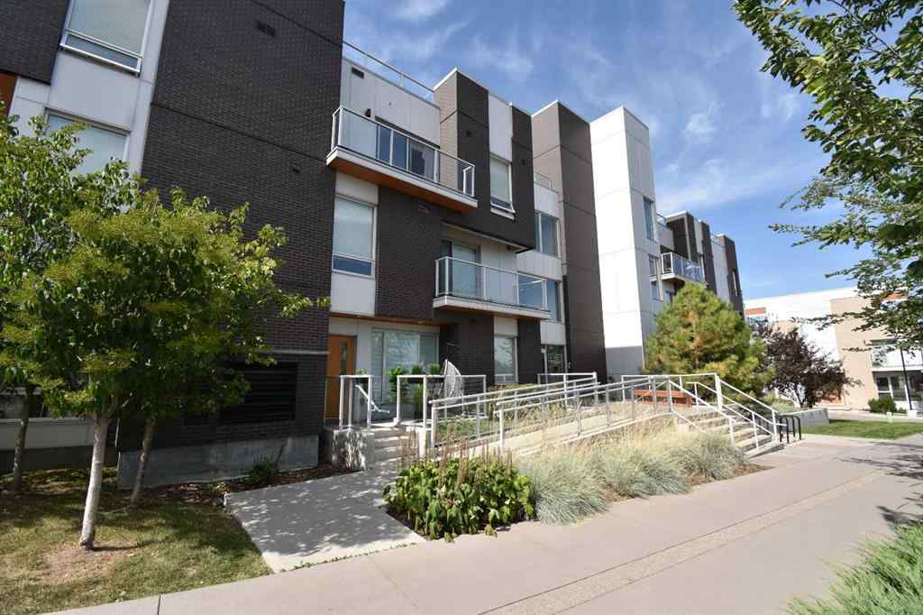 MLS® A2252690 - Unit #205 3125 39 Street NW in University District Calgary, Residential