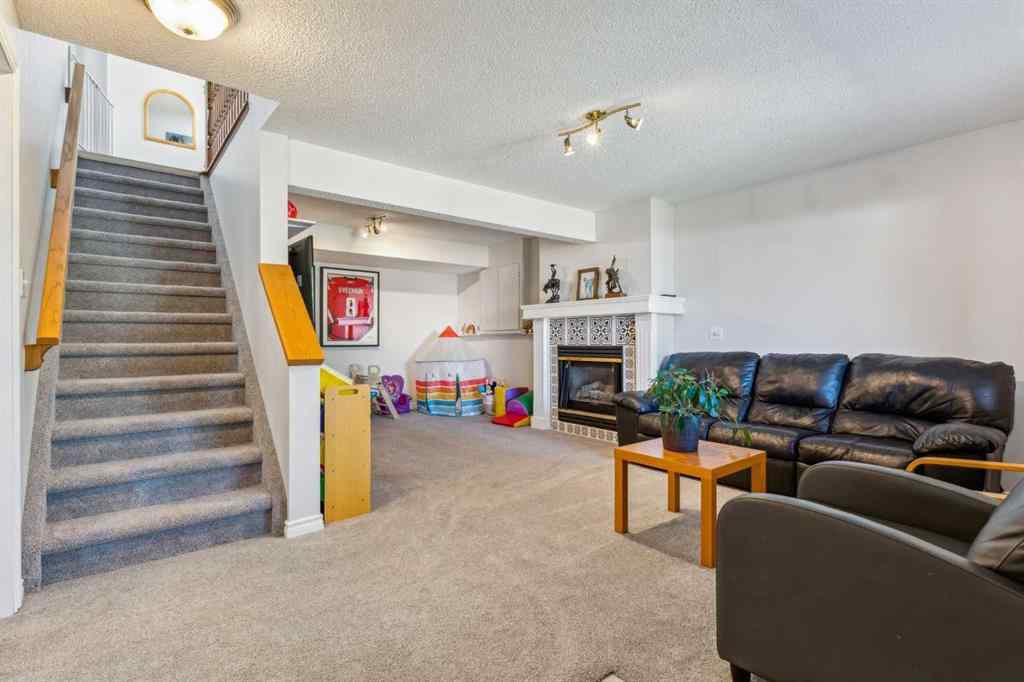MLS® A2252692 - 179 Hidden Spring Close NW in Hidden Valley Calgary, Residential