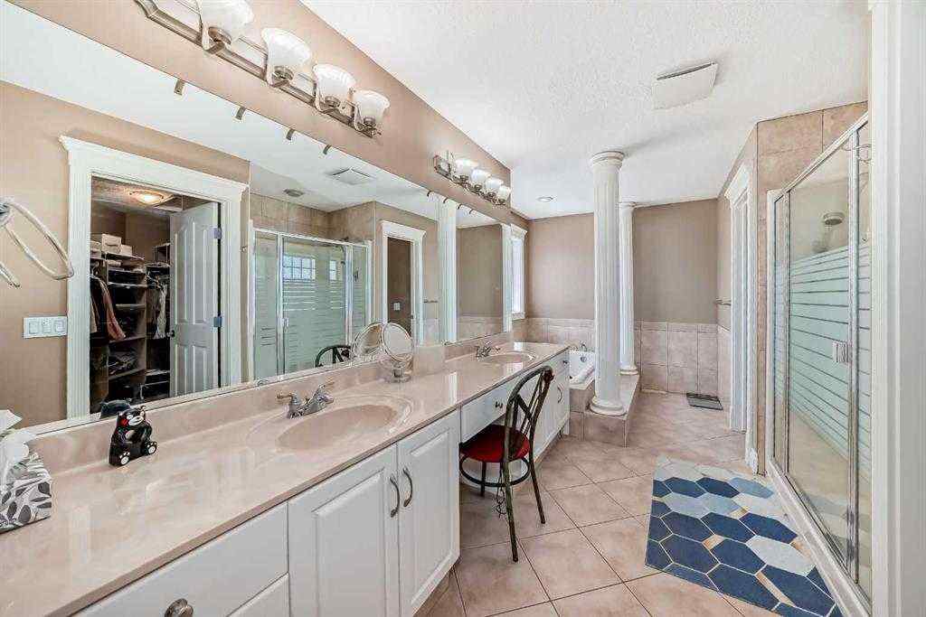 MLS® A2252694 - 73 Simcoe Close SW in Signal Hill Calgary, Residential
