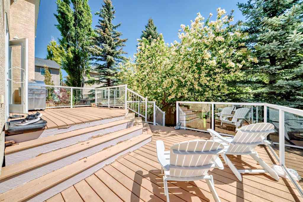 MLS® A2252694 - 73 Simcoe Close SW in Signal Hill Calgary, Residential