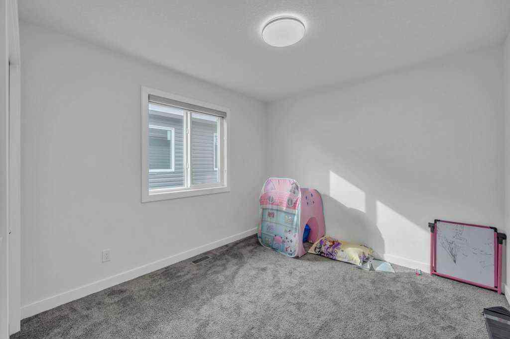 MLS® A2252701 - 1098 Midtown Avenue SW in Midtown Airdrie, Residential