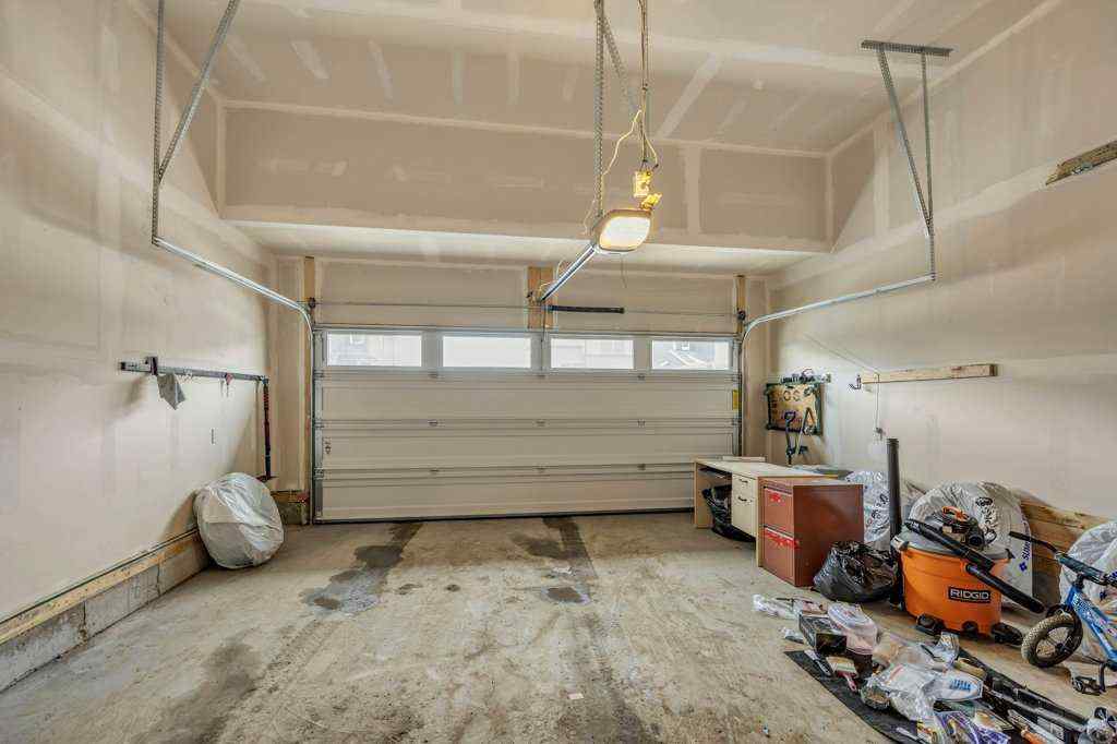 MLS® A2252701 - 1098 Midtown Avenue SW in Midtown Airdrie, Residential