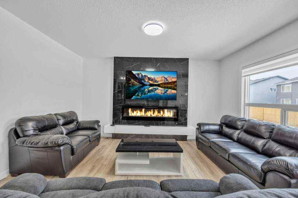 MLS® A2252701 - 1098 Midtown Avenue SW in Midtown Airdrie, Residential