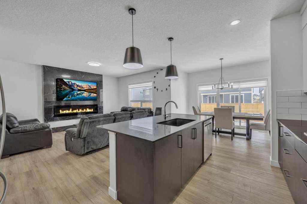 MLS® A2252701 - 1098 Midtown Avenue SW in Midtown Airdrie, Residential