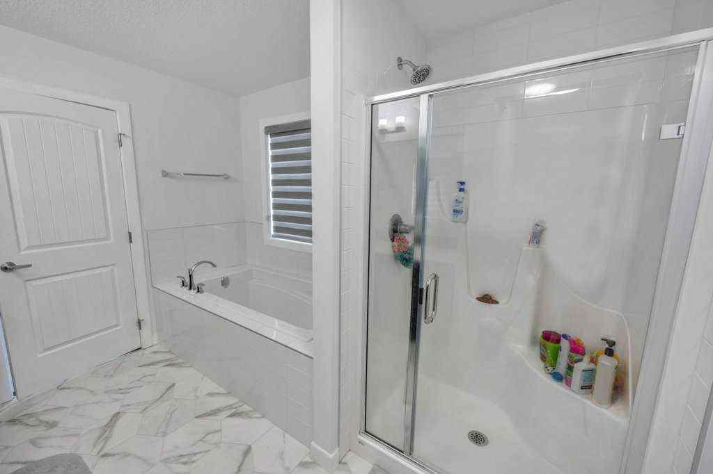 MLS® A2252701 - 1098 Midtown Avenue SW in Midtown Airdrie, Residential