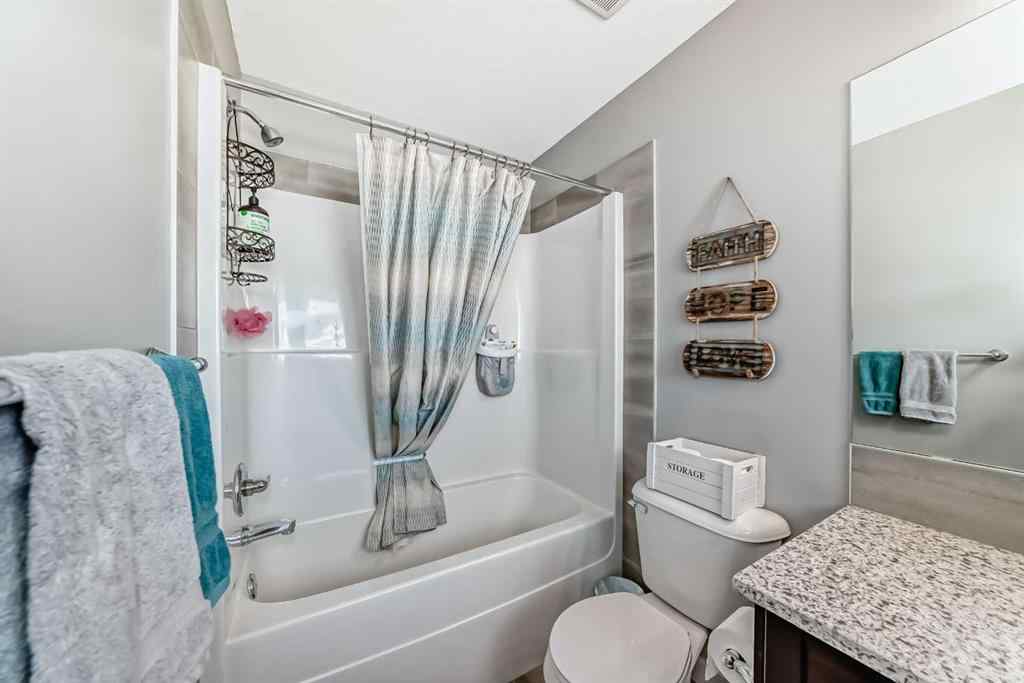 MLS® A2252704 - 100 Sundown Grove  in Sunset Ridge Cochrane, Residential