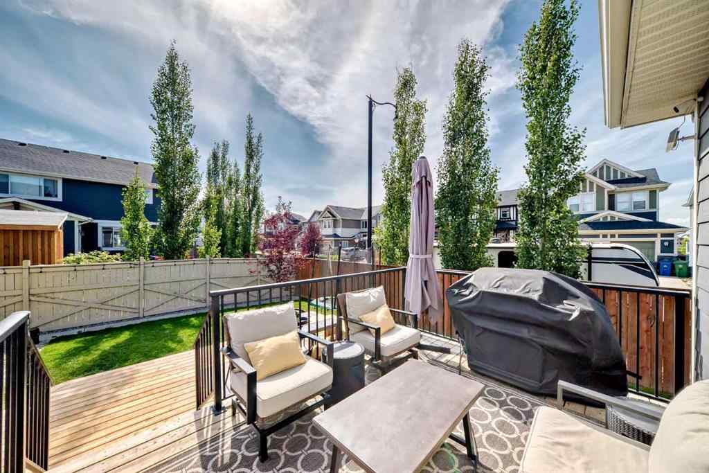 MLS® A2252704 - 100 Sundown Grove  in Sunset Ridge Cochrane, Residential