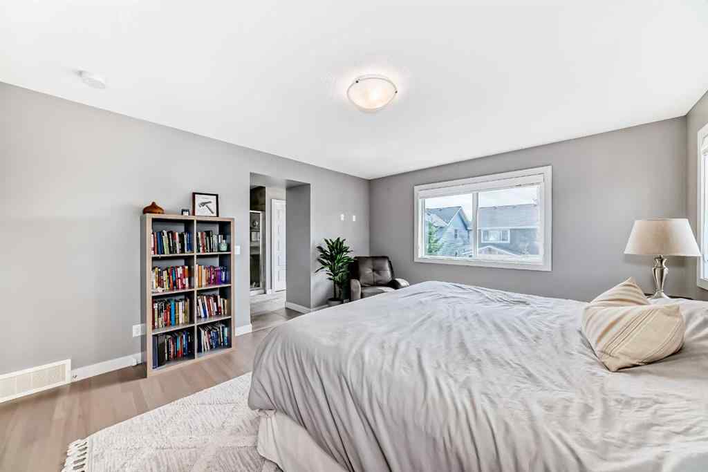 MLS® A2252704 - 100 Sundown Grove  in Sunset Ridge Cochrane, Residential
