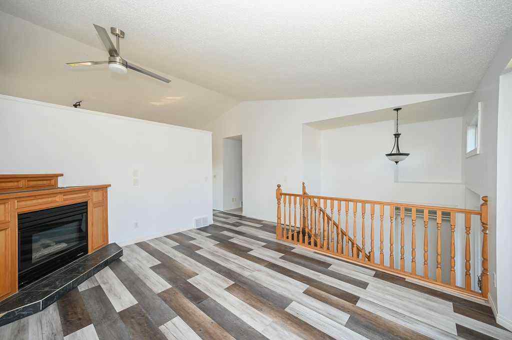 MLS® A2252705 - 4509 30 Street  in Athabasca Town Athabasca, Residential