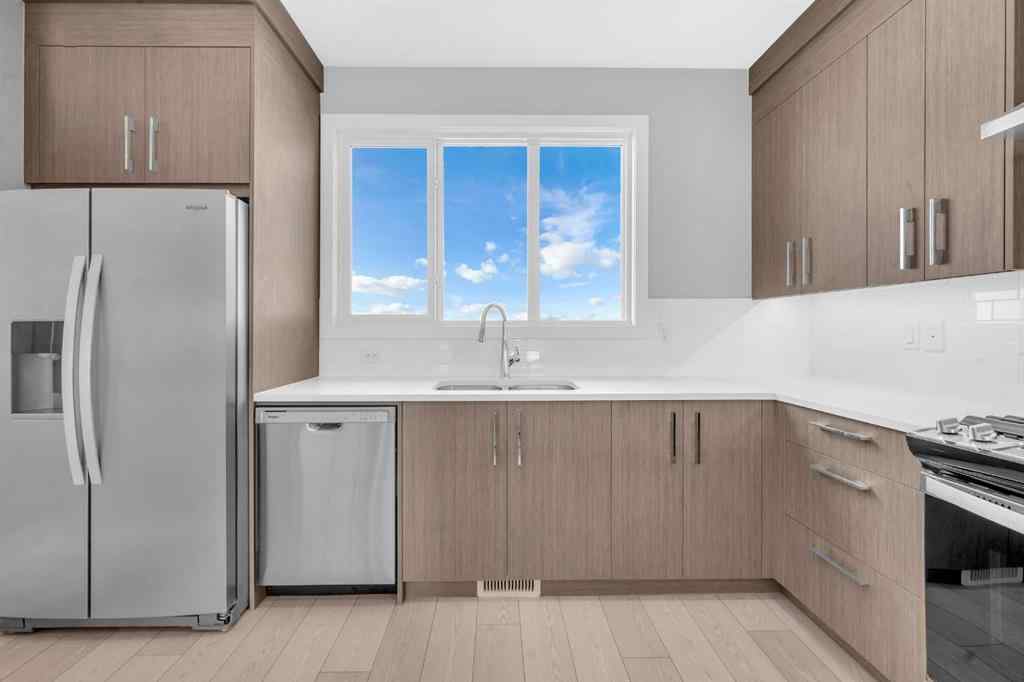 MLS® A2252711 - 14 Bridgeport Landing  in Bridgeport Chestermere, Residential