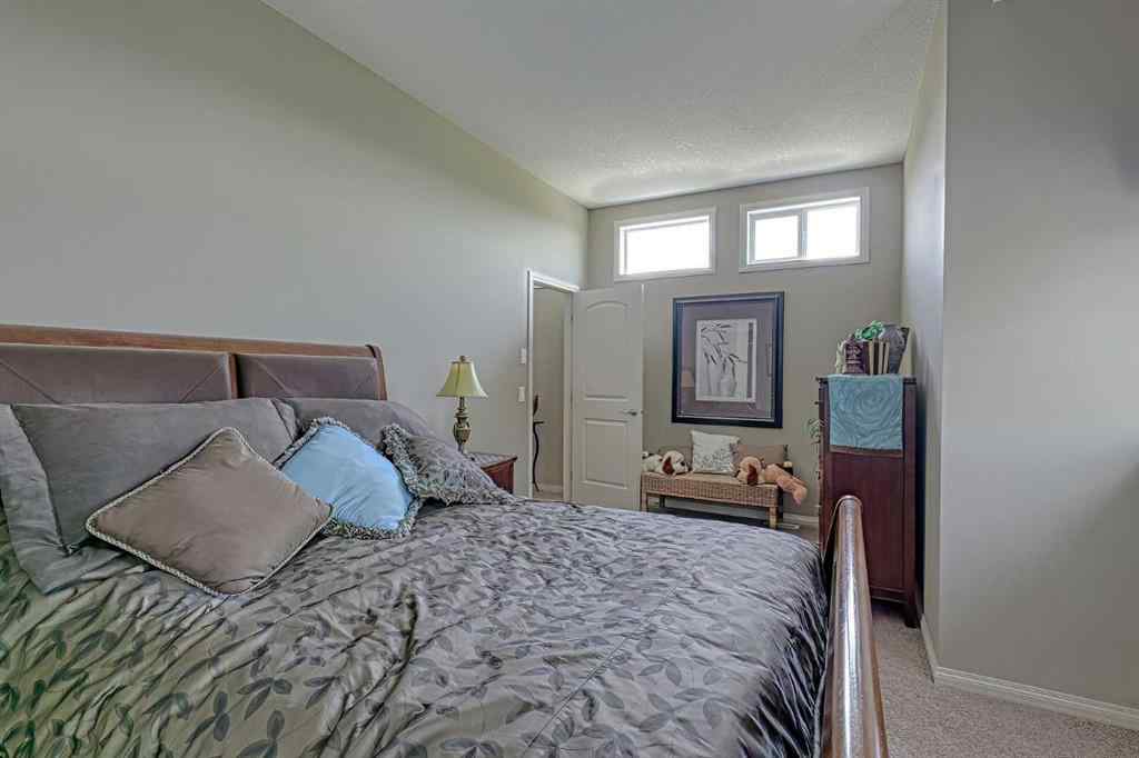 MLS® A2252718 - 223 Sunset Square  in Sunset Ridge Cochrane, Residential