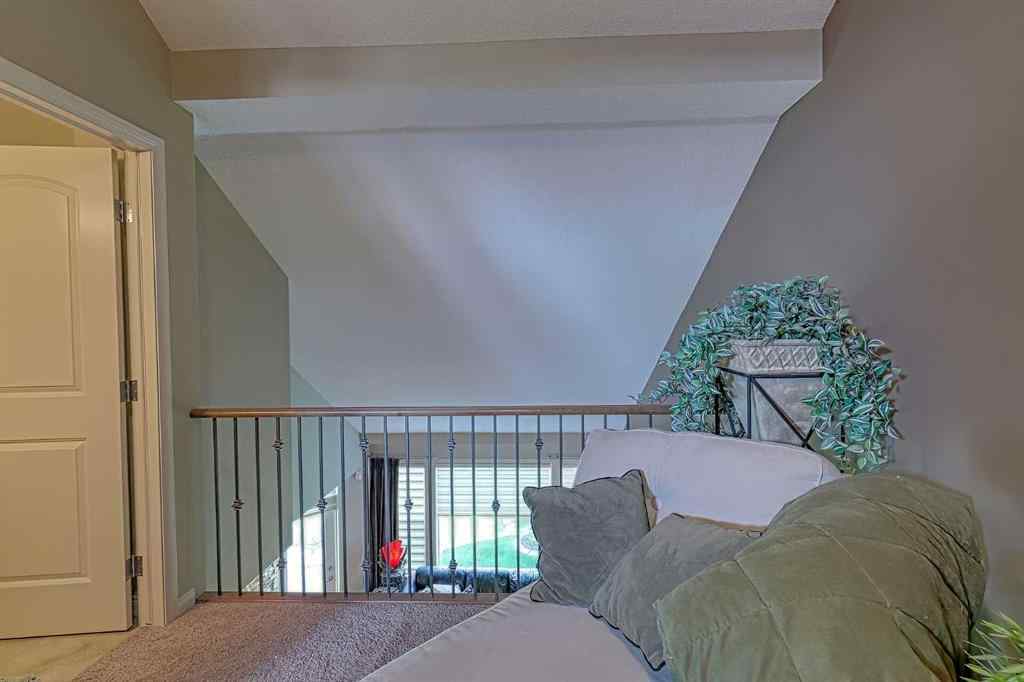 MLS® A2252718 - 223 Sunset Square  in Sunset Ridge Cochrane, Residential