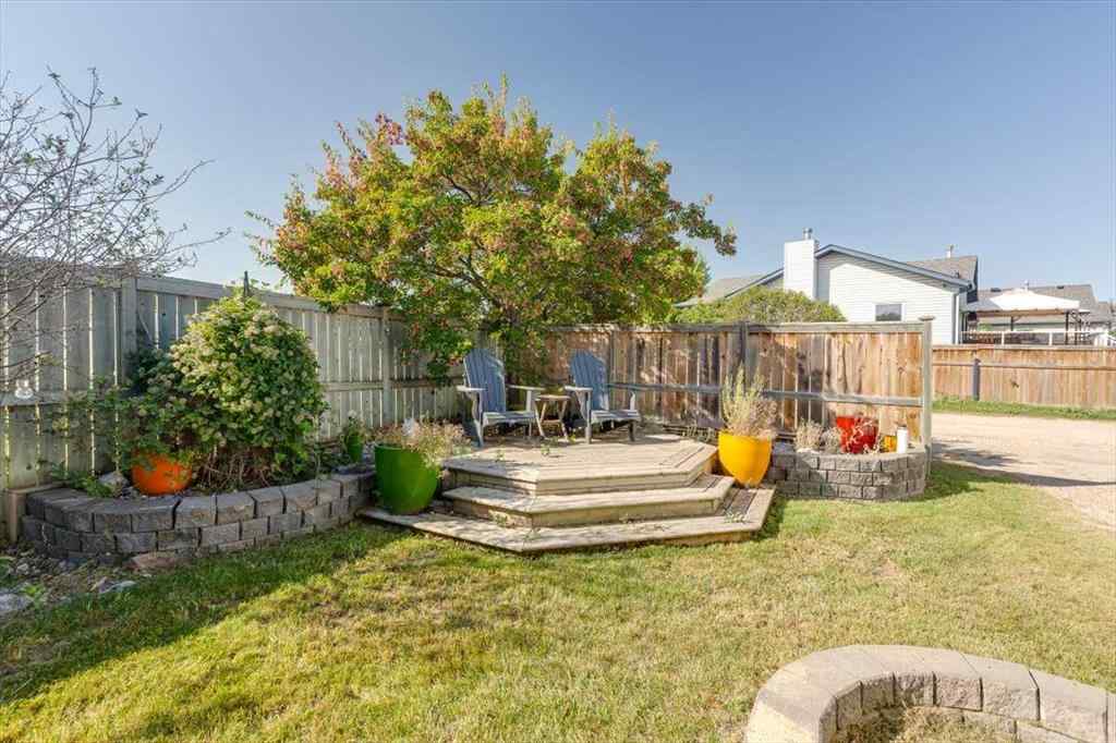 MLS® A2252724 - 20 Kendrew Drive  in Kentwood West Red Deer, Residential