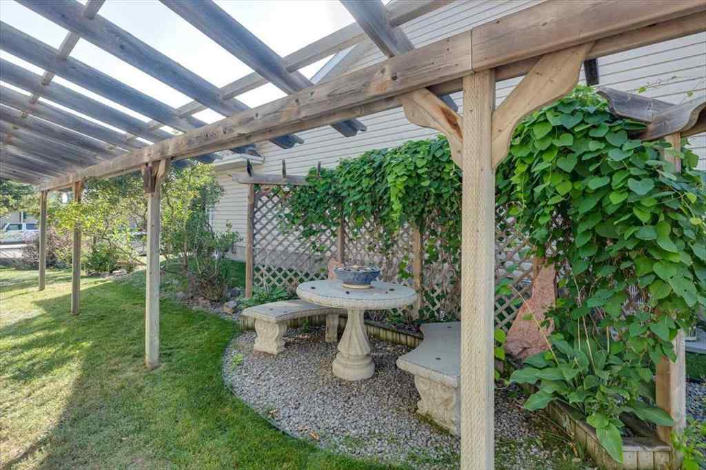 MLS® A2252724 - 20 Kendrew Drive  in Kentwood West Red Deer, Residential