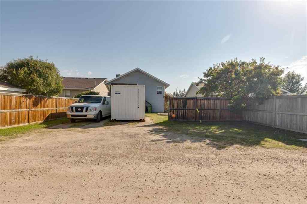 MLS® A2252724 - 20 Kendrew Drive  in Kentwood West Red Deer, Residential