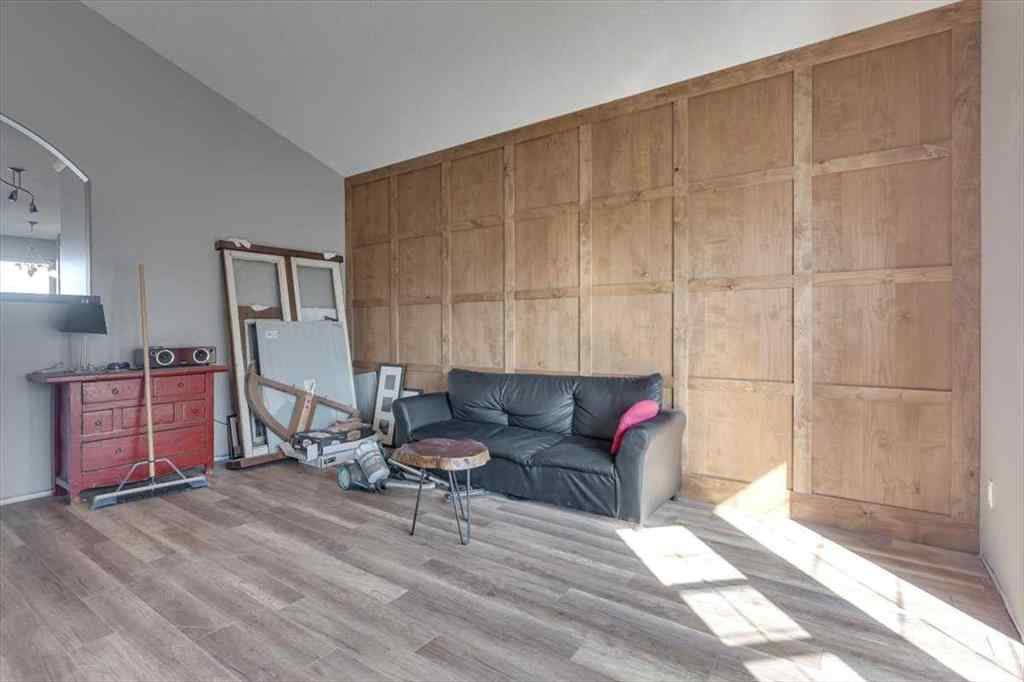 MLS® A2252724 - 20 Kendrew Drive  in Kentwood West Red Deer, Residential