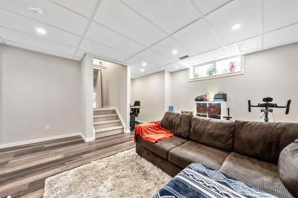 MLS® A2252727 - 324 Cranfield Common SE in Cranston Calgary, Residential