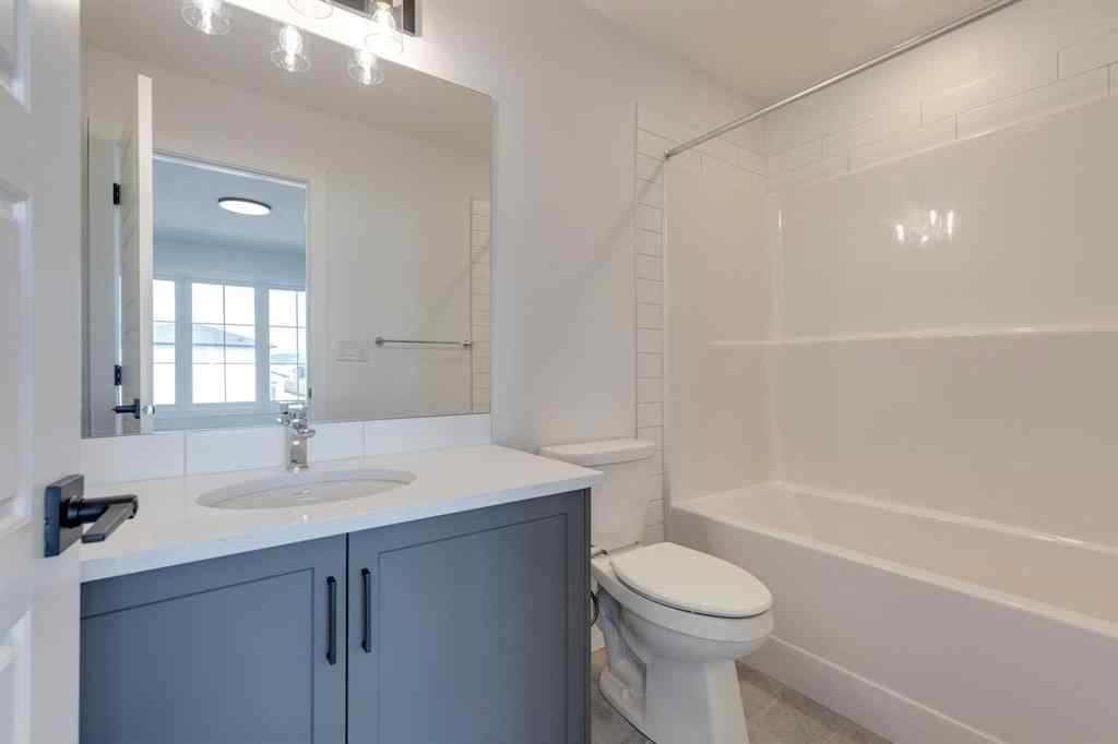 MLS® A2252729 - 95 Southborough Crescent  in Southbow Landing Cochrane, Residential