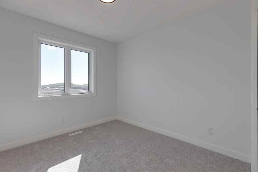 MLS® A2252729 - 95 Southborough Crescent  in Southbow Landing Cochrane, Residential