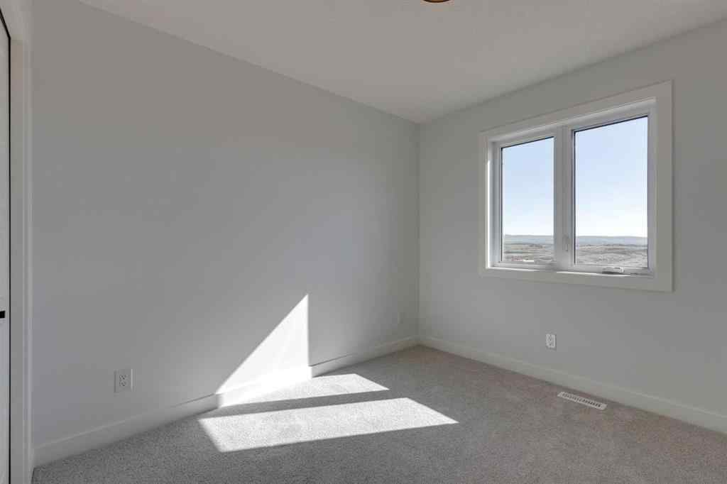 MLS® A2252729 - 95 Southborough Crescent  in Southbow Landing Cochrane, Residential