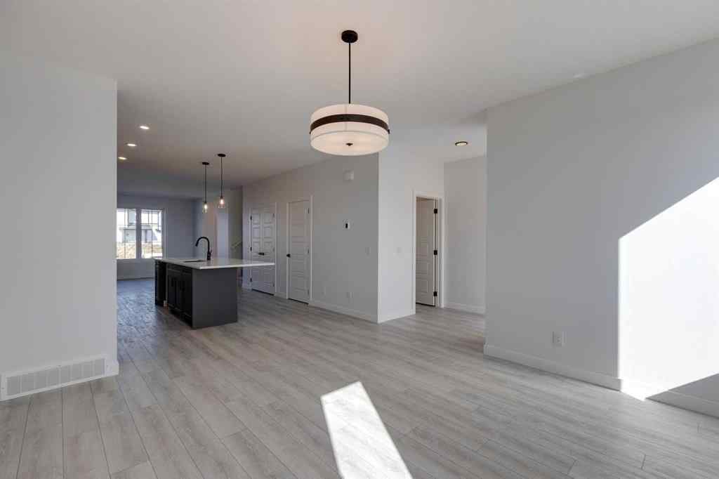MLS® A2252729 - 95 Southborough Crescent  in Southbow Landing Cochrane, Residential