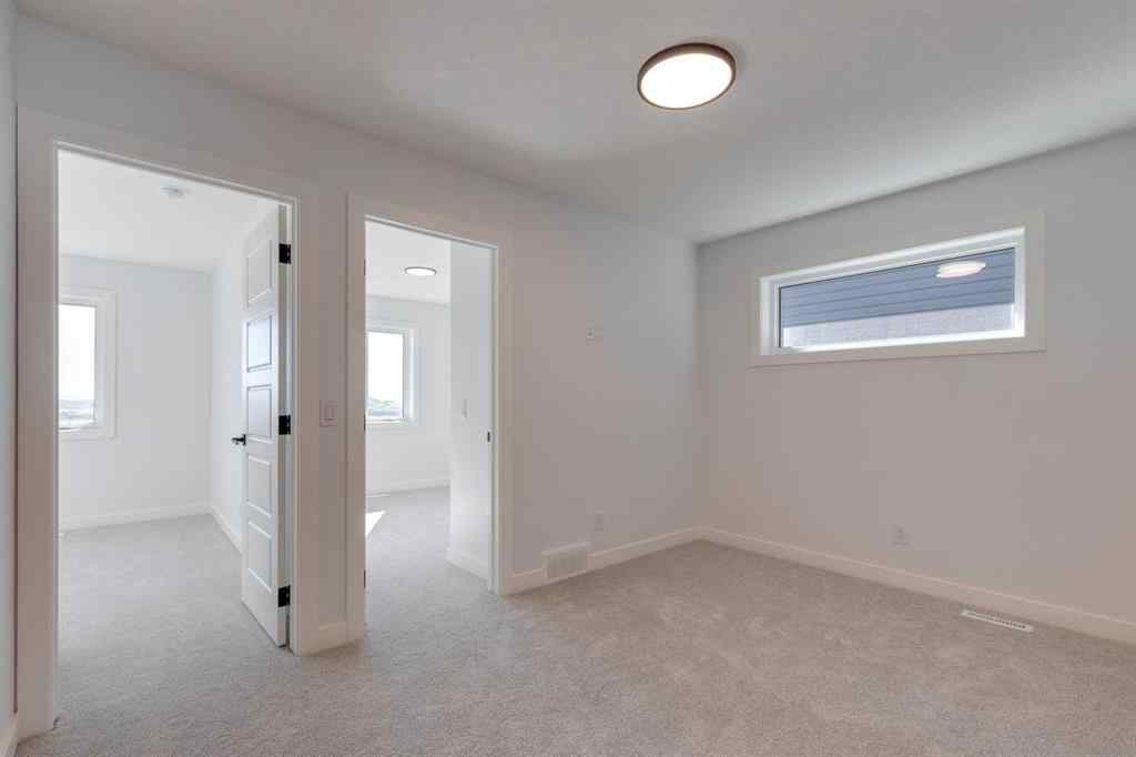 MLS® A2252729 - 95 Southborough Crescent  in Southbow Landing Cochrane, Residential