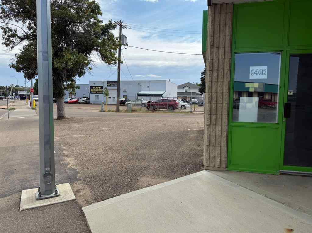 MLS® A2252732 - Unit #B 646 South Railway Street SE in River Flats Medicine Hat, Commercial