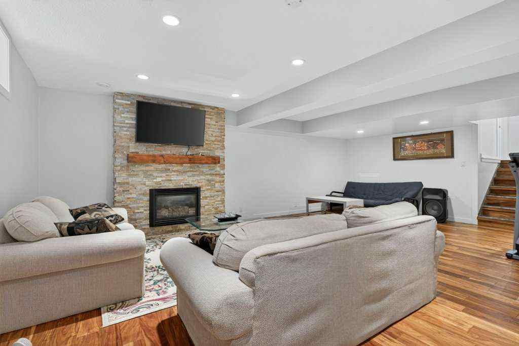 MLS® A2252739 - 1612 50 Avenue SW in Altadore Calgary, Residential