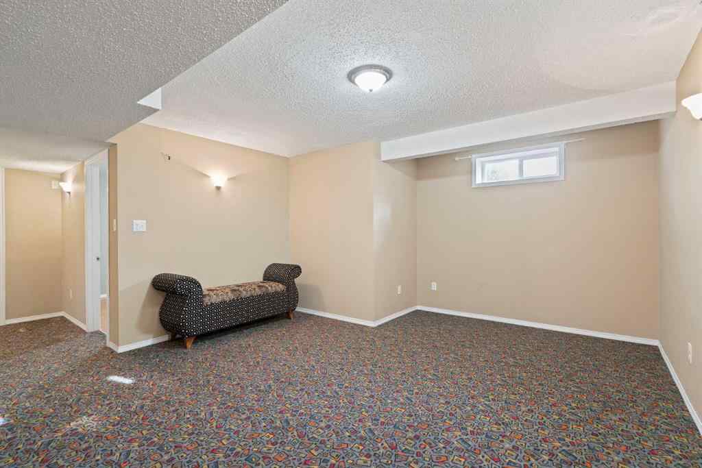MLS® A2252743 - 165 San Fernando Place NE in Monterey Park Calgary, Residential