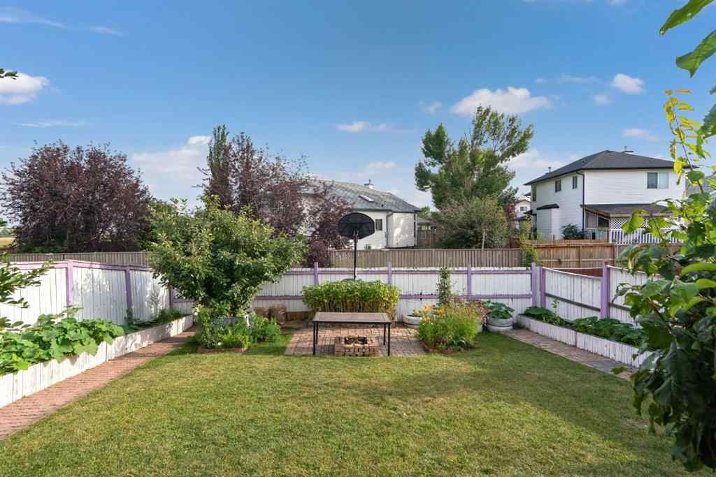 MLS® A2252743 - 165 San Fernando Place NE in Monterey Park Calgary, Residential